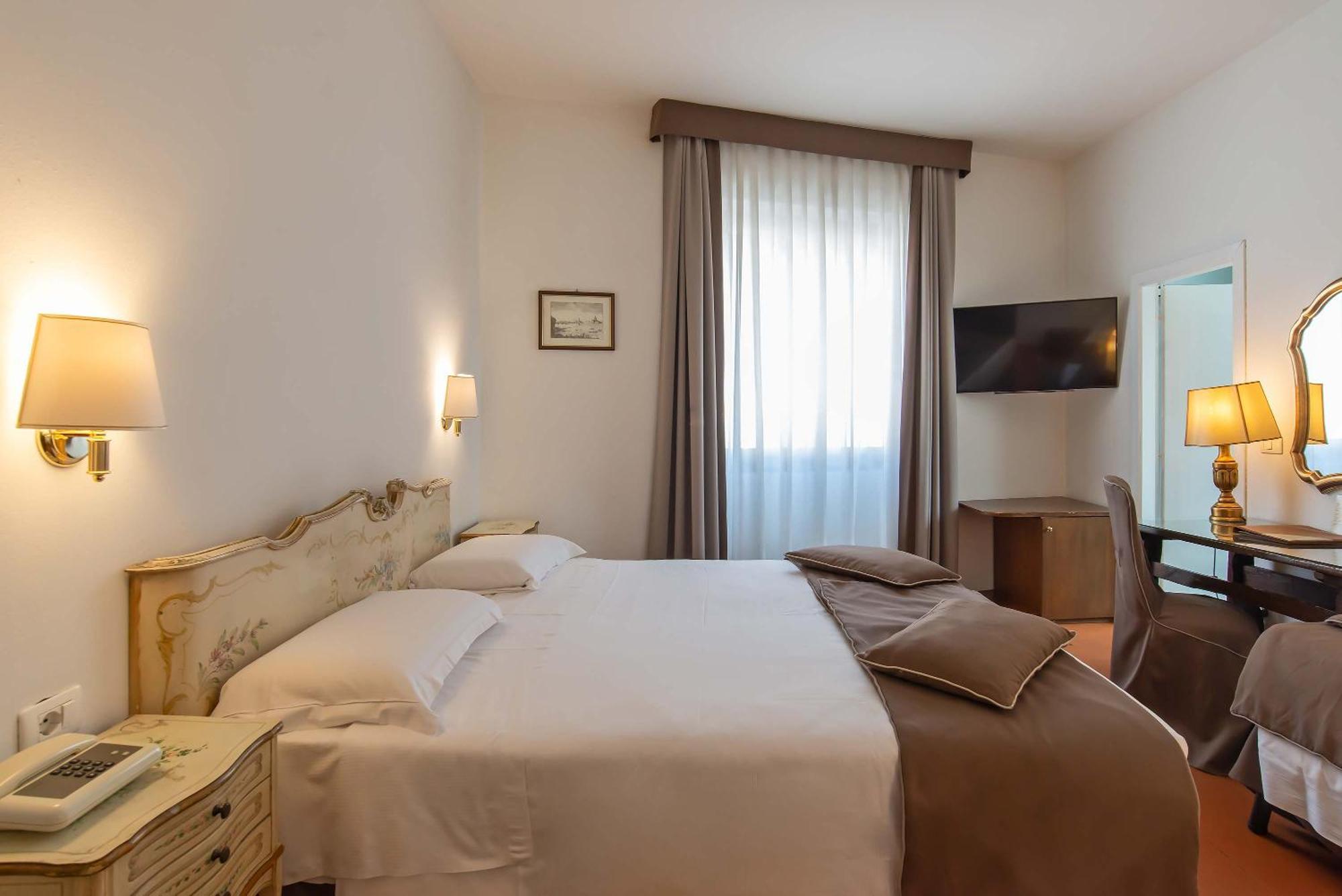 Hotel Machiavelli Palace Firenze Esterno foto